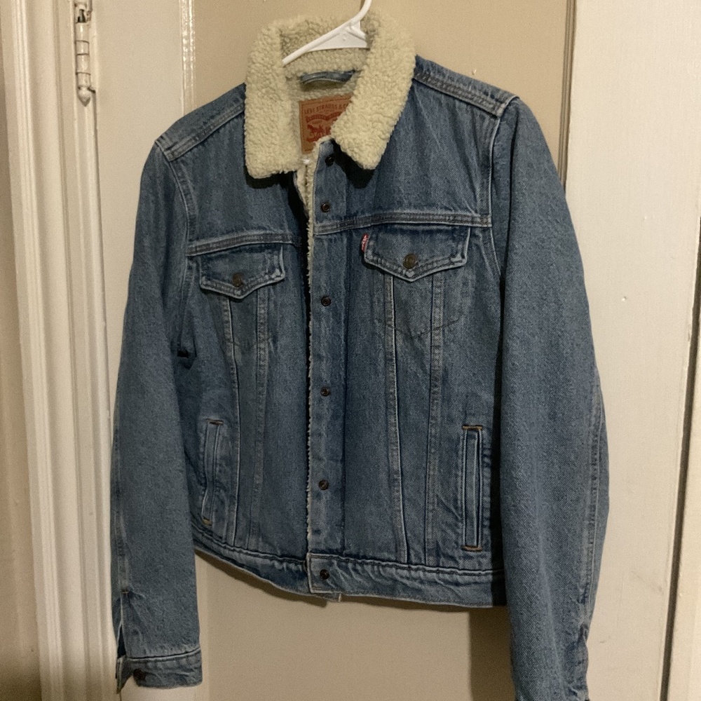 Women’s jeans jacket